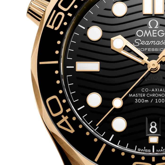 Omega Seamaster Diver 300 Automatic 42mm Mens Watch Yellow Gold MPN: O21062422001003