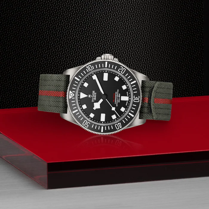 Tudor Pelagos FXD Manufacture Calibre MT5602 42mm Titanium Case Green Fabric Strap MPN: M25717N-0001